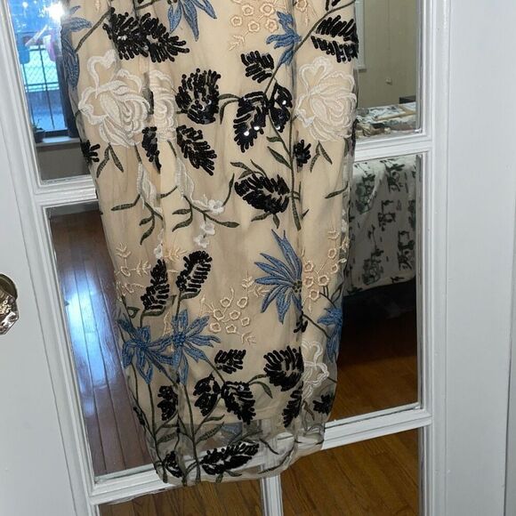 Lulus Show Stopper Cream Embroidered Sequin Bodycon Midi Dress size medium - Picture 8 of 16